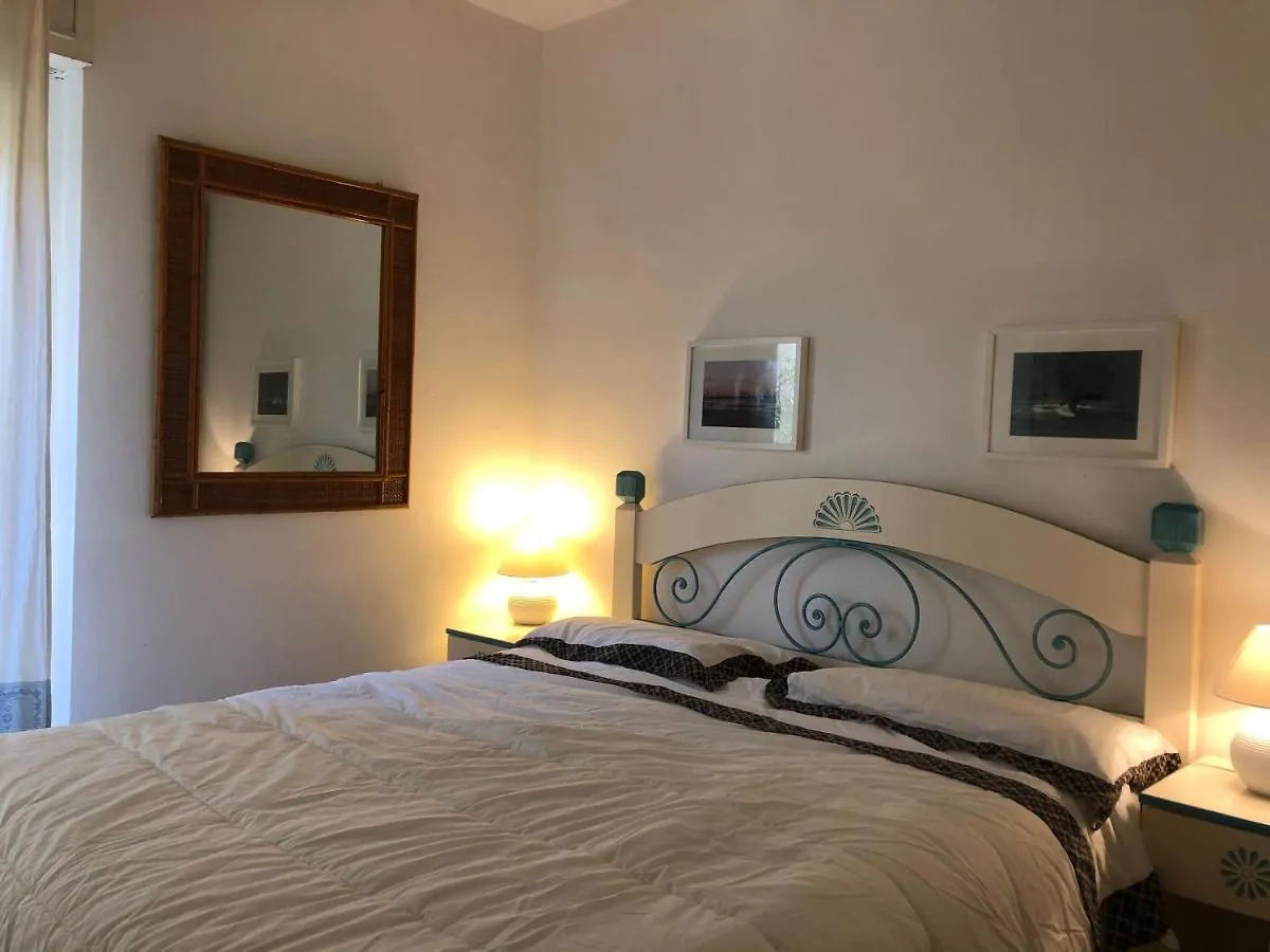 Appartamento Residence Calamaiore Ла-Маддалена 0*,  Италия